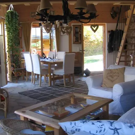 Ovronnaz, Le Vieux Mazot * Chamoson